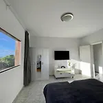 Casa Famara 度假居 *