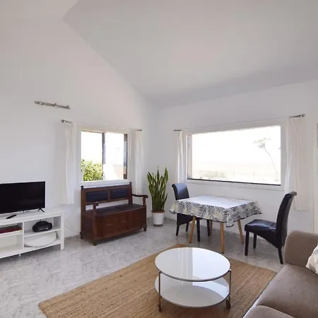 Casa Famara Teguise (Lanzarote)