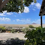 Casa Famara Casa vacanze *